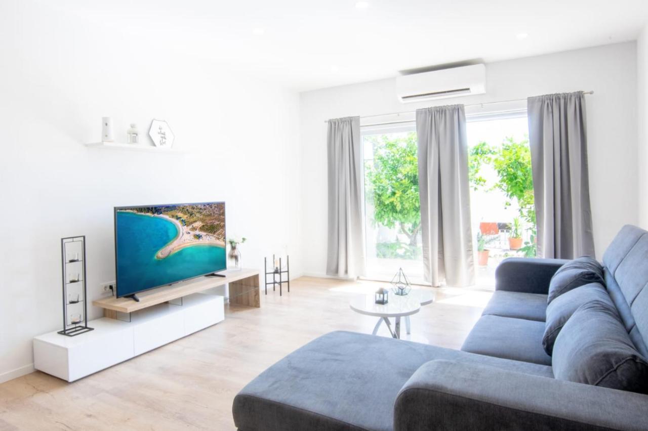 Apartment Cvita Free Beach Parking Makarska Buitenkant foto